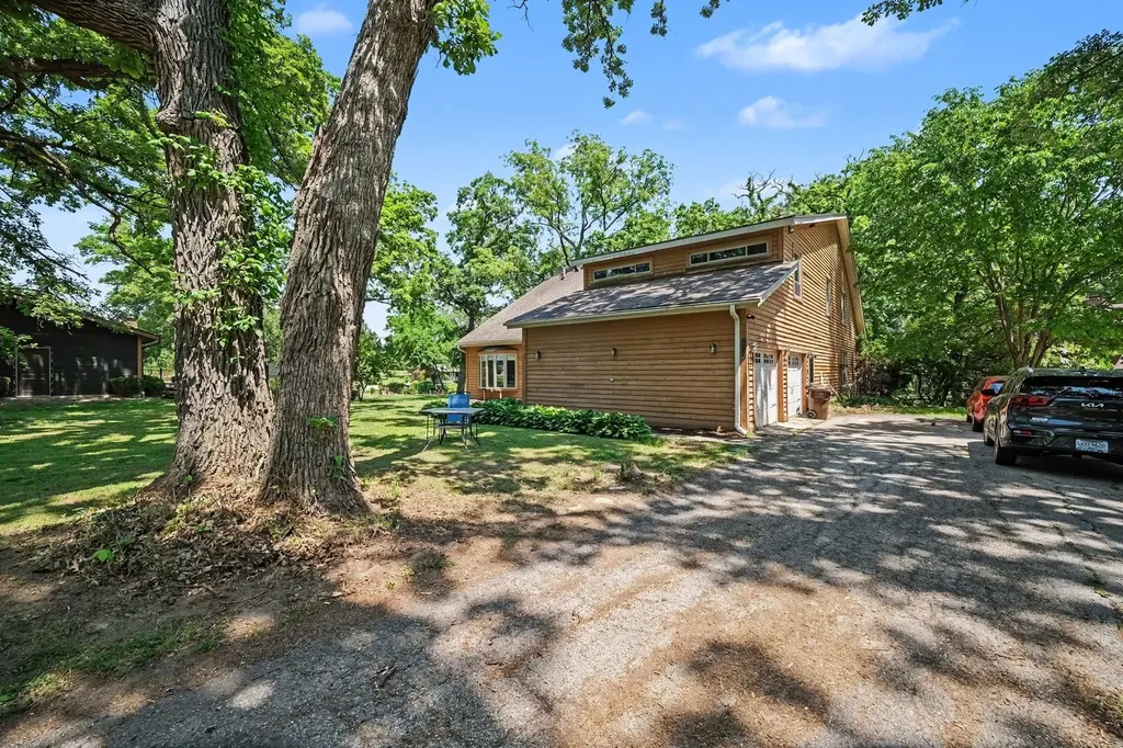 19629 Woodside Drive New Lenox IL 60451