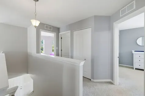 803 West Courtland Street Mundelein IL 60060