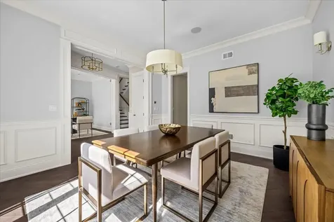 122 17TH Street Wilmette IL 60091