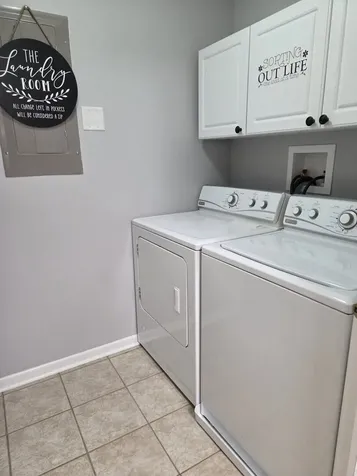 20301 South Pine Hill Road Frankfort IL 60423