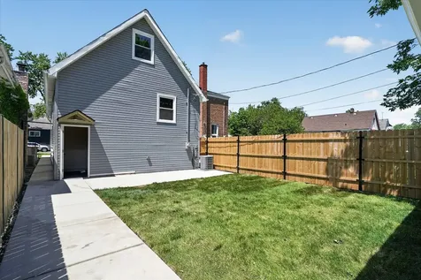 10103 South Aberdeen Street Chicago IL 60643
