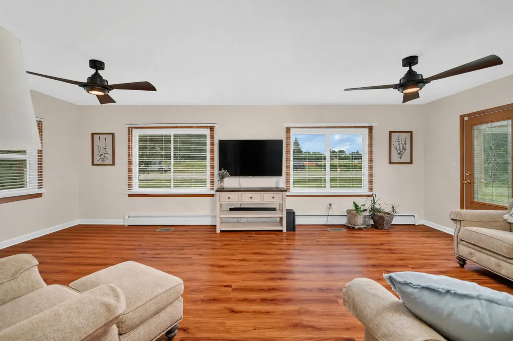 15018 Archer Avenue Lockport IL 60441