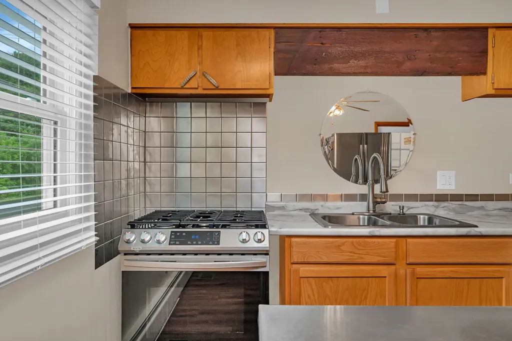 15018 Archer Avenue Lockport IL 60441