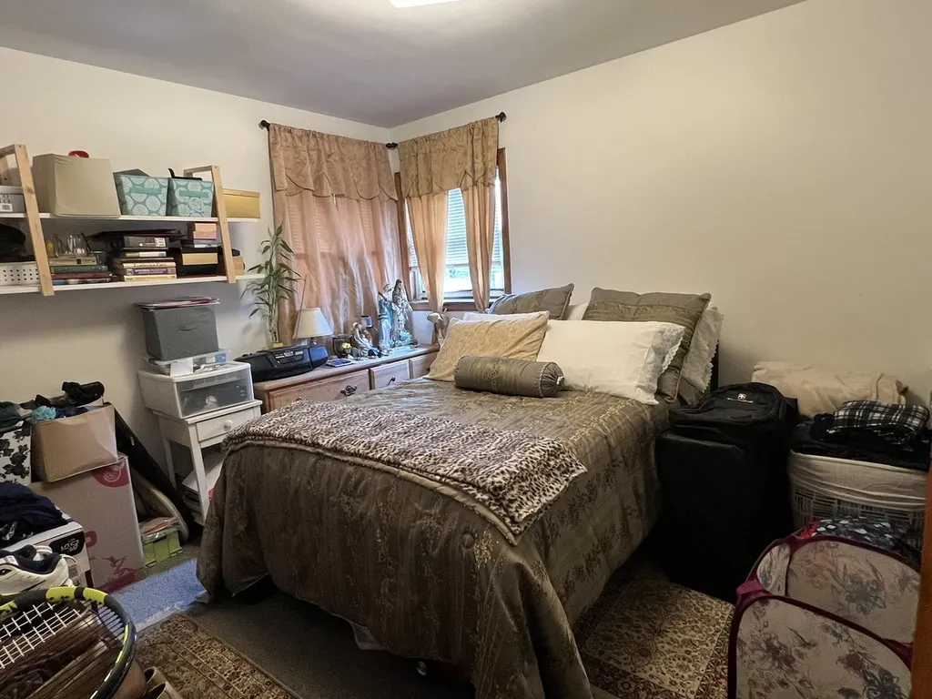 2904 West Foster Avenue Chicago IL 60625