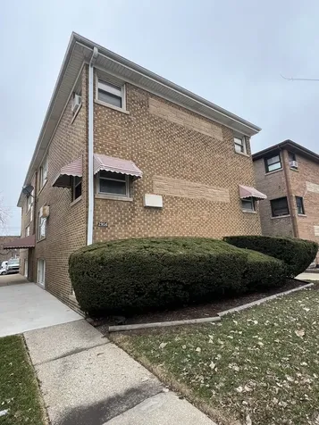2904 West Foster Avenue Chicago IL 60625