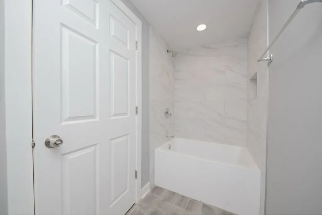 4140 West Wilcox Street Chicago IL 60624