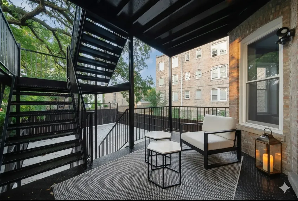 4140 West Wilcox Street Chicago IL 60624
