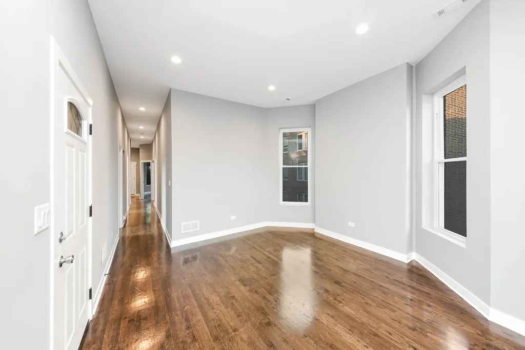 4140 West Wilcox Street Chicago IL 60624