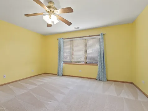 10802 Canterbury Drive Mokena IL 60448