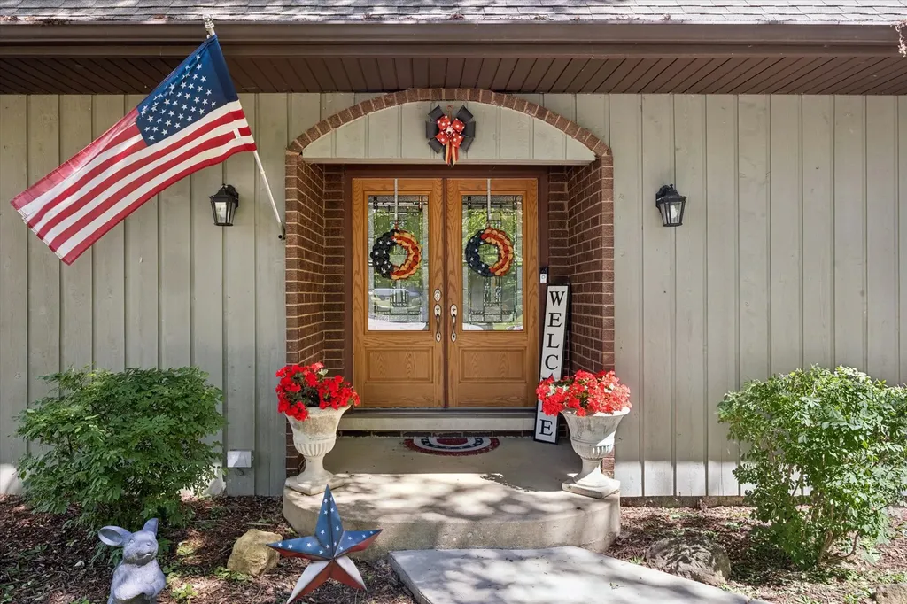 1490 Wood Avenue Downers Grove IL 60515