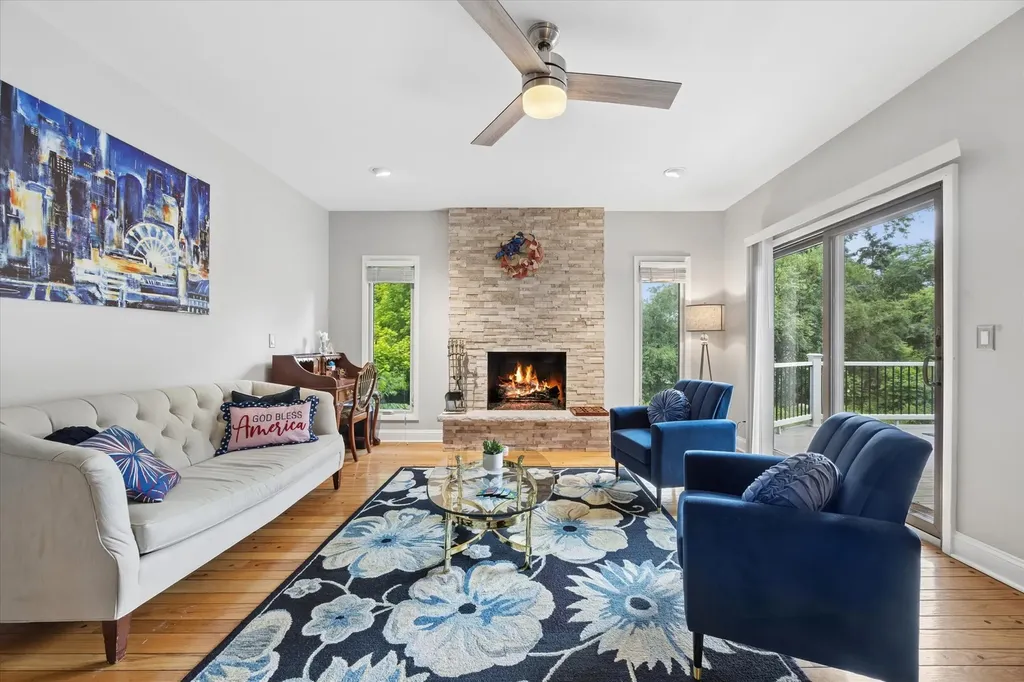 1490 Wood Avenue Downers Grove IL 60515
