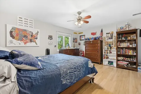 1490 Wood Avenue Downers Grove IL 60515