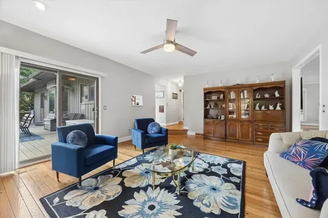 1490 Wood Avenue Downers Grove IL 60515