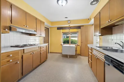 1024 South Spring Avenue La Grange IL 60525