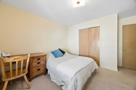 1024 South Spring Avenue La Grange IL 60525