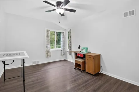 393 Warwick Lane Lakewood IL 60014