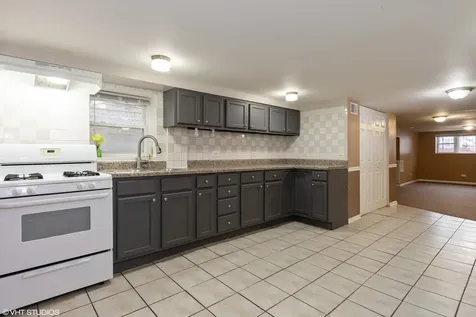 5414 West Montrose Avenue Chicago IL 60641
