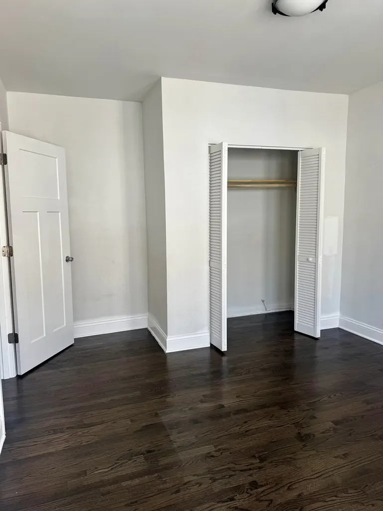 2456 West Lithuanian Plaza Court Chicago IL 60629