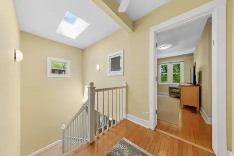 3744 North Bosworth Avenue Chicago IL 60613