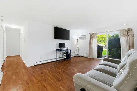 1080 Knoll Lane Hoffman Estates IL 60169