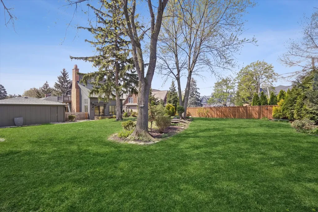 502 47TH Street Western Springs IL 60558