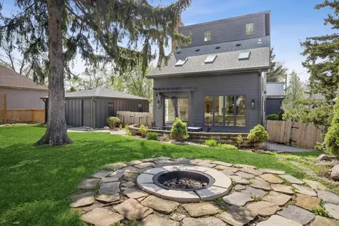 502 47TH Street Western Springs IL 60558