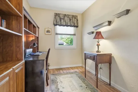 1210 Greenlawn Drive Bloomington IL 61701