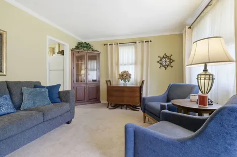 1210 Greenlawn Drive Bloomington IL 61701