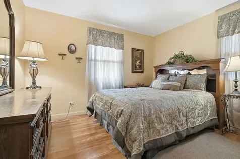 1210 Greenlawn Drive Bloomington IL 61701