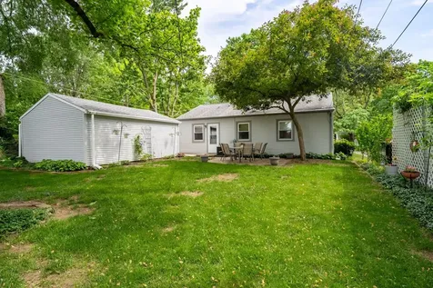 1210 Greenlawn Drive Bloomington IL 61701