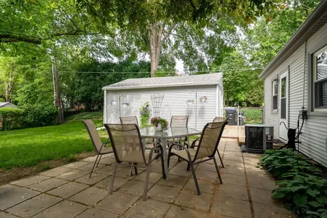 1210 Greenlawn Drive Bloomington IL 61701