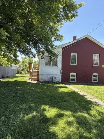 315 Pierce Street Aurora IL 60505