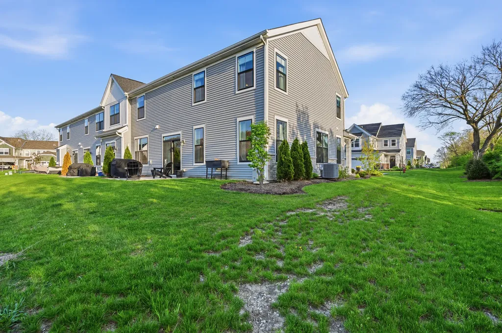 16316 South Wheatgrass Street Lockport IL 60441