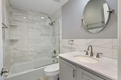 840 Wellington Avenue Elk Grove Village IL 60007