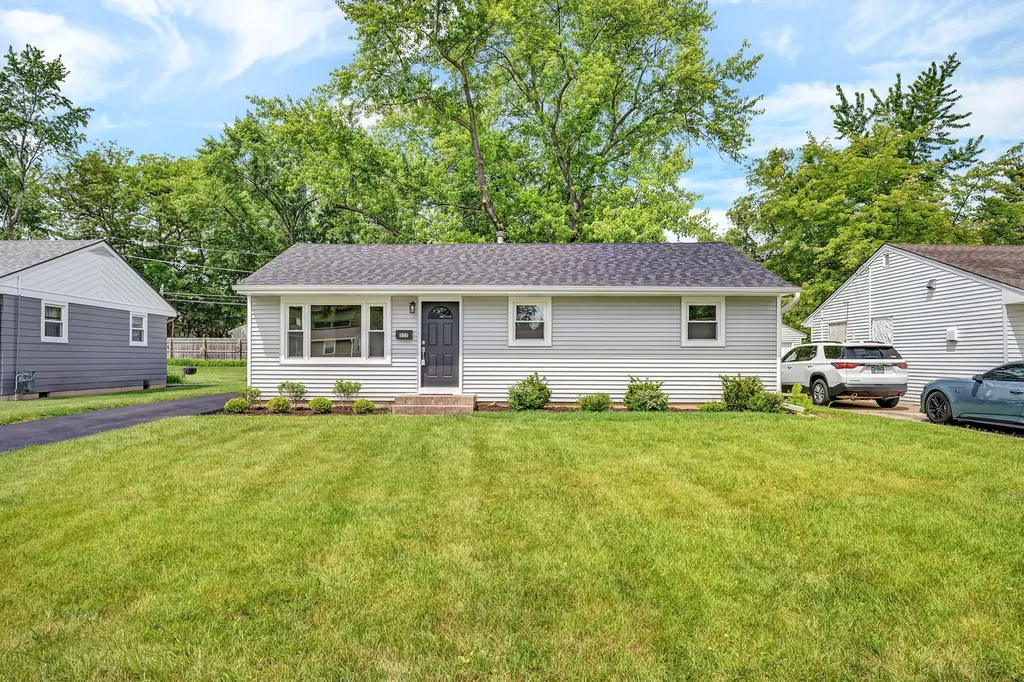 512 North Westlawn Avenue Aurora IL 60506