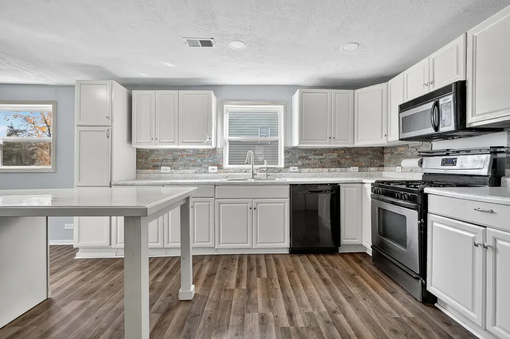 26427 West Prospect Avenue Antioch IL 60002