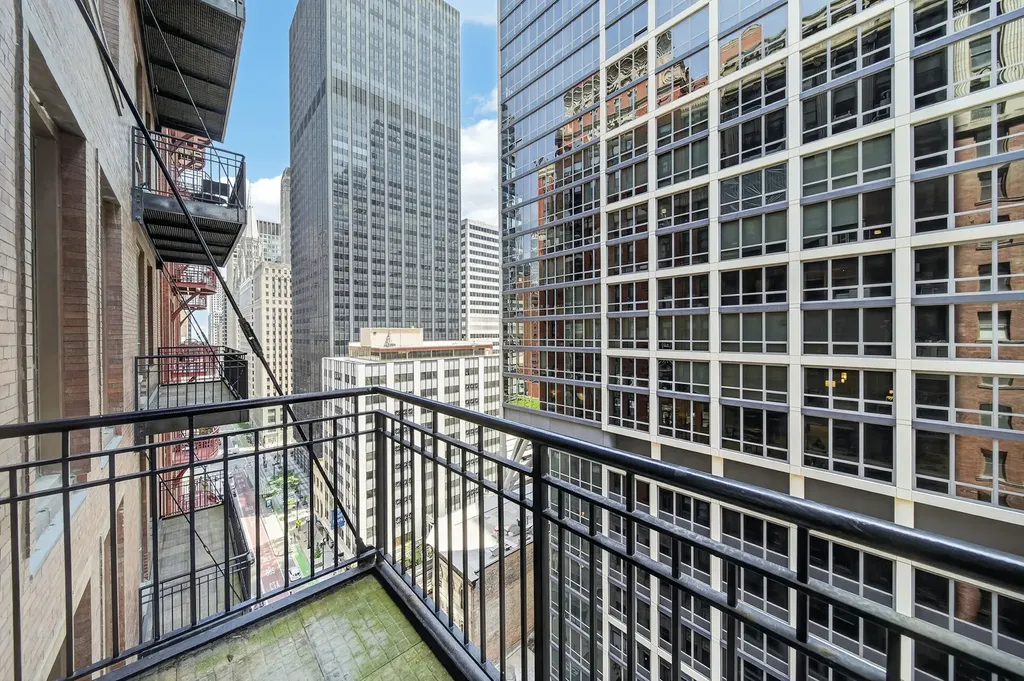 212 West Washington Street Chicago IL 60606