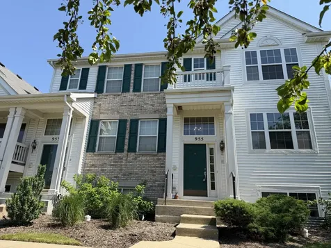 955 Emerald Drive Pingree Grove IL 60140