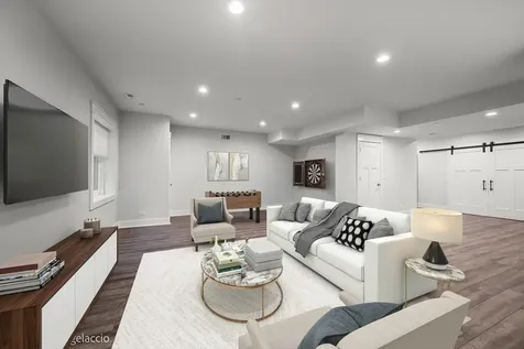 516 Pershing Court Barrington IL 60010
