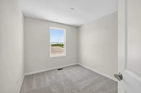 2635 Lohan Way Hoffman Estates IL 60192