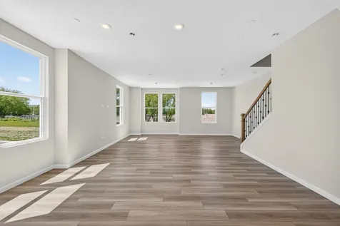 2635 Lohan Way Hoffman Estates IL 60192