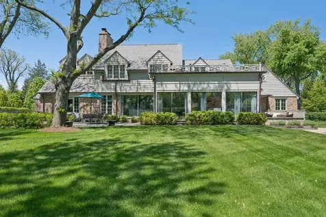 936 Sunset Road Winnetka IL 60093