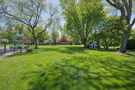 936 Sunset Road Winnetka IL 60093