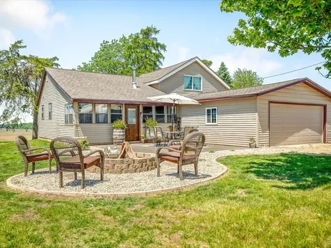 8899 Mcdougall Road Rockford IL 61101