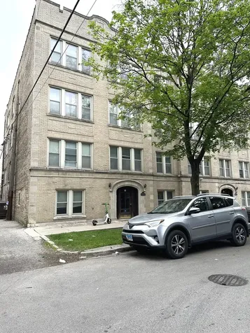 3253 West Olive Avenue Chicago IL 60659