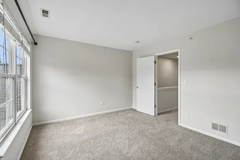 524 Jennifer Circle Mundelein IL 60060