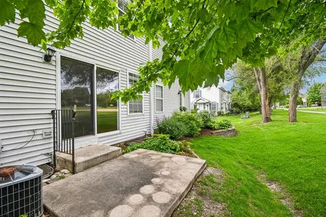 524 Jennifer Circle Mundelein IL 60060