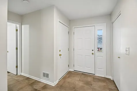 524 Jennifer Circle Mundelein IL 60060