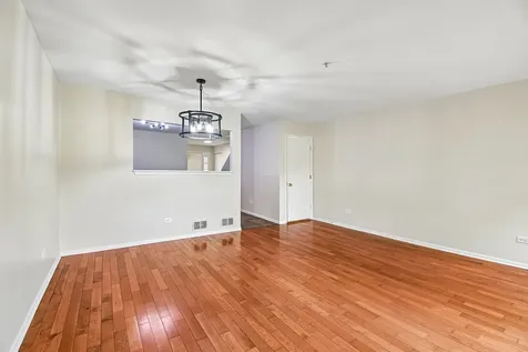 524 Jennifer Circle Mundelein IL 60060