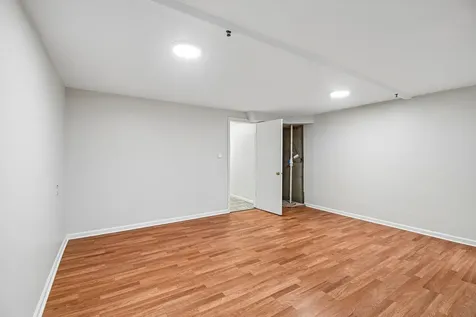 524 Jennifer Circle Mundelein IL 60060